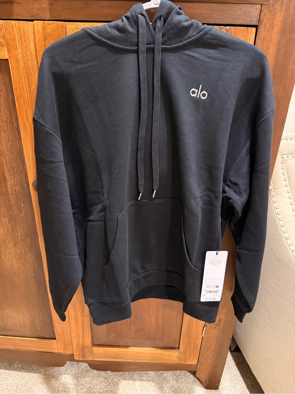 ALO Yoga Men's Black Hooded Pullover Sweatshirt